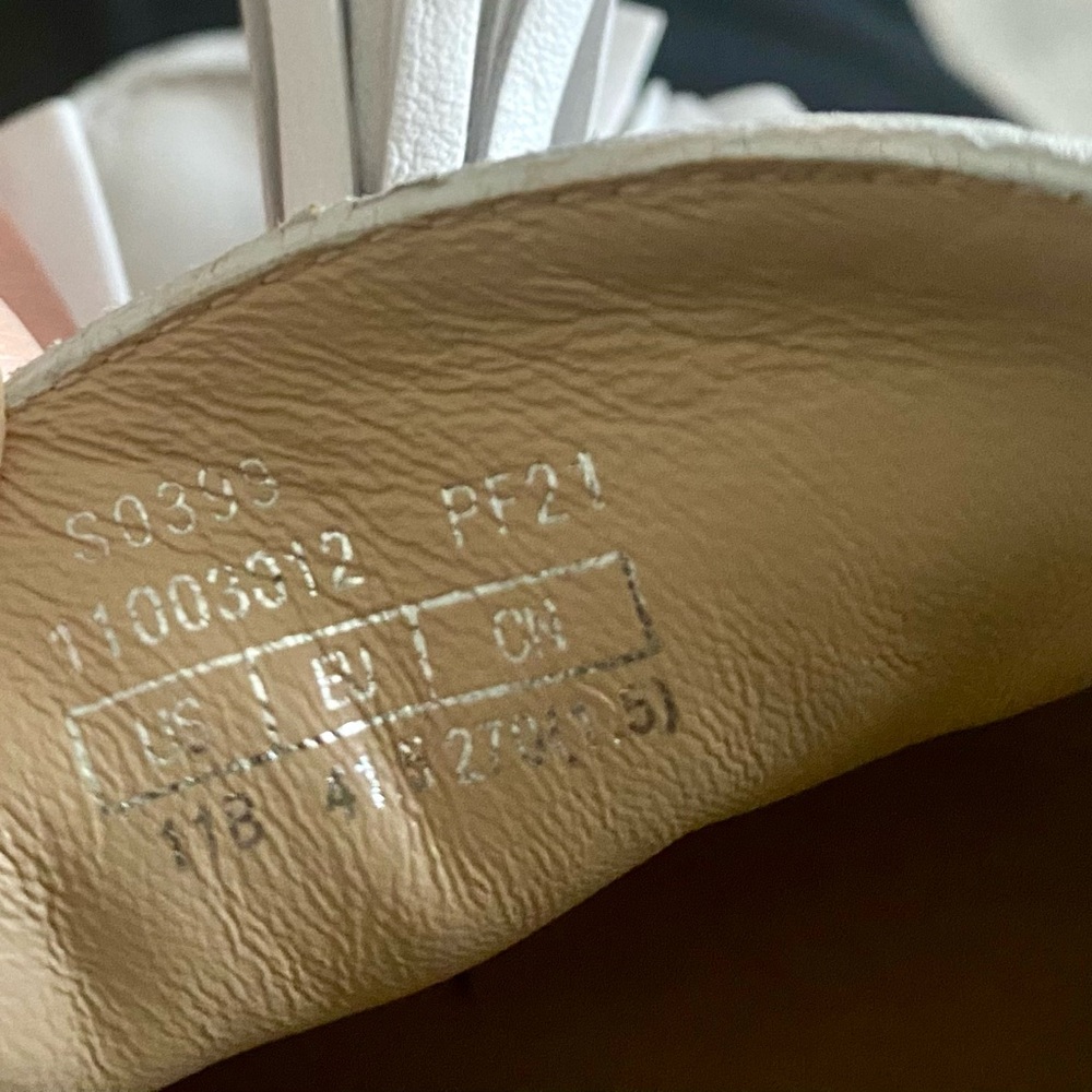 Stuart Weitzman Chunky Tassel Loafer 11 - Picture 4 of 7